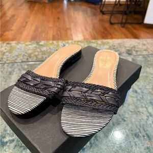 Banana Republic Black and White Woven Sandals